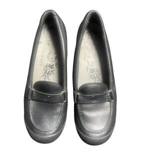 Merrell Womens Black Leather Loafer Slip On Shoes Size 8